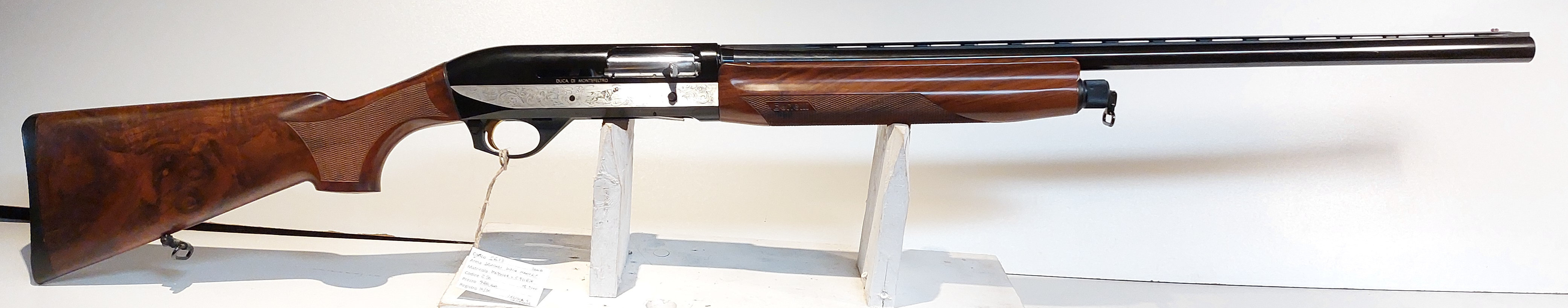 FUCILE SEMIAUTOMATICO - MARCA BENELLI ARMI SPA - MODELLO DUCA DI MONTEFELTRO - CALIBRO 12 MAGNUM 1767