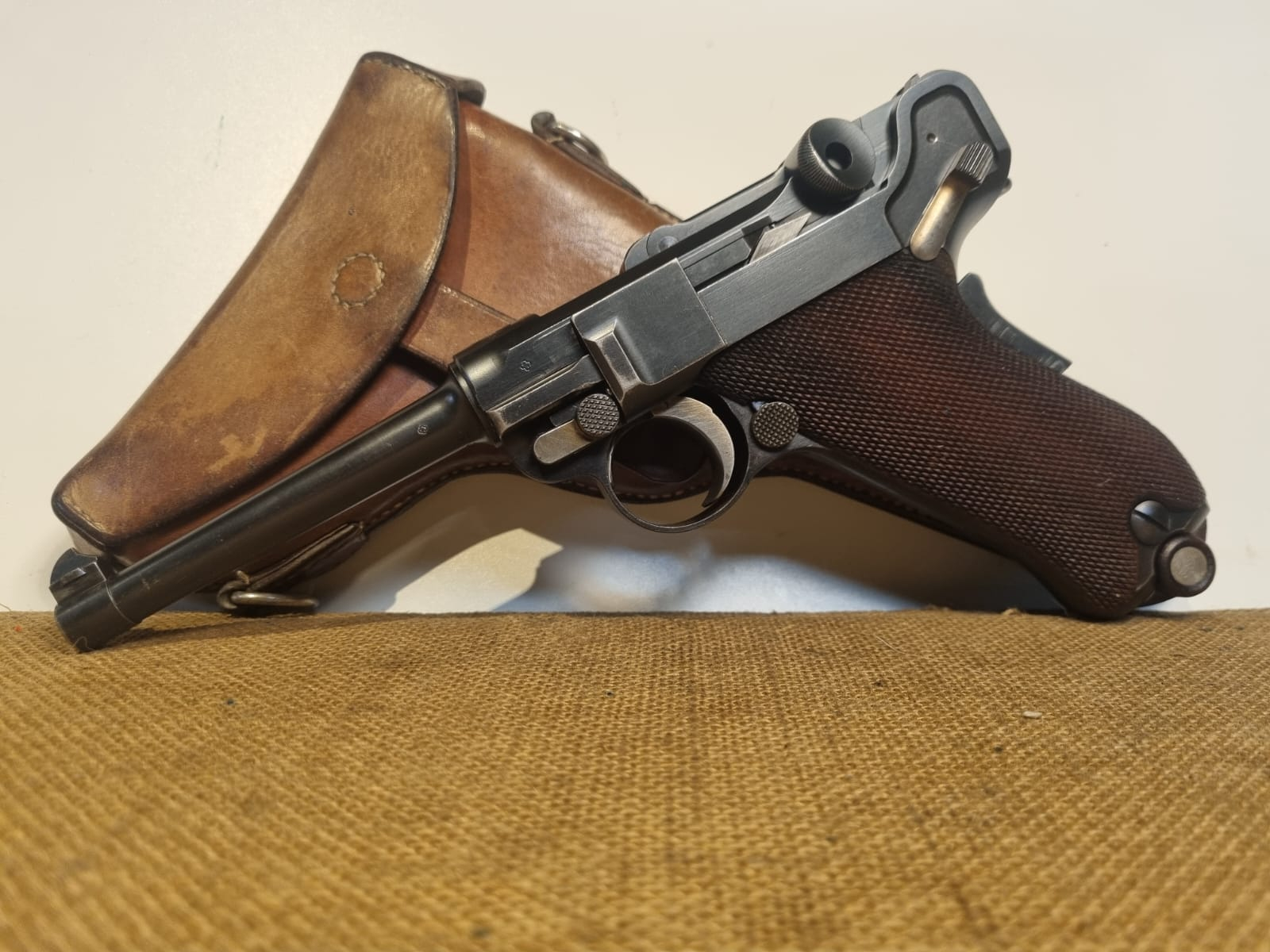 PISTOLA SPORTIVA - MARCA DWM - MODELLO 1900 - CALIBRO 7,65 PARABELLUM 2630
