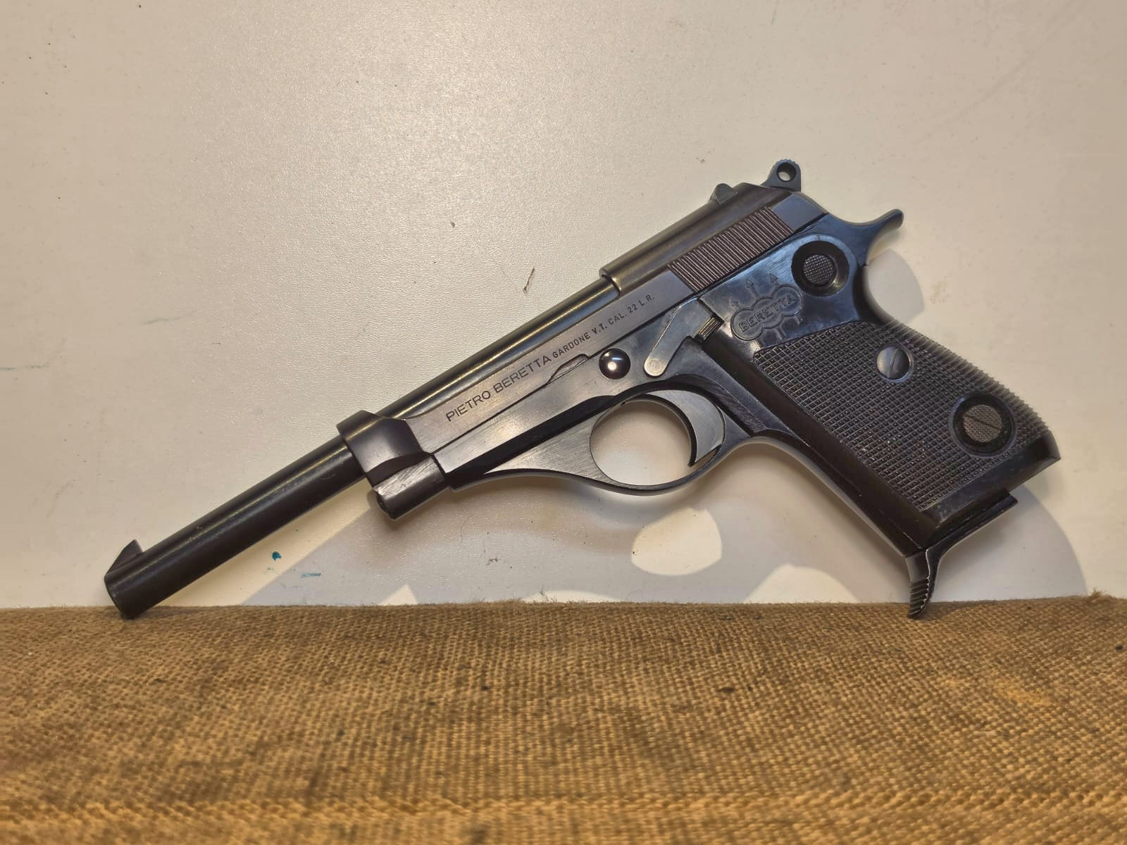 PISTOLA SPORTIVA - MARCA BERETTA - MODELLO 75 - CALIBRO 22LR 4051
