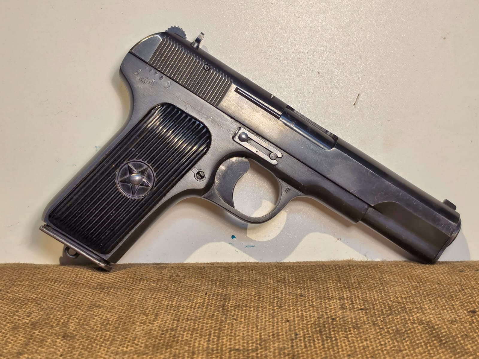 PISTOLA SEMIAUTOMATICA - MARCA ARSENALI MILITARI CINESI - MODELLO TYPE 54 - CALIBRO 7,62 TOKAREV 4053
