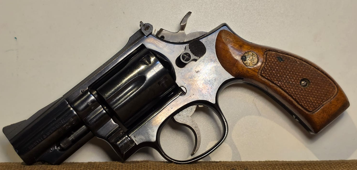 REVOLVER - MARCA SMITH & WESSON - MODELLO 19-3 - CALIBRO 357 Magnum 4185