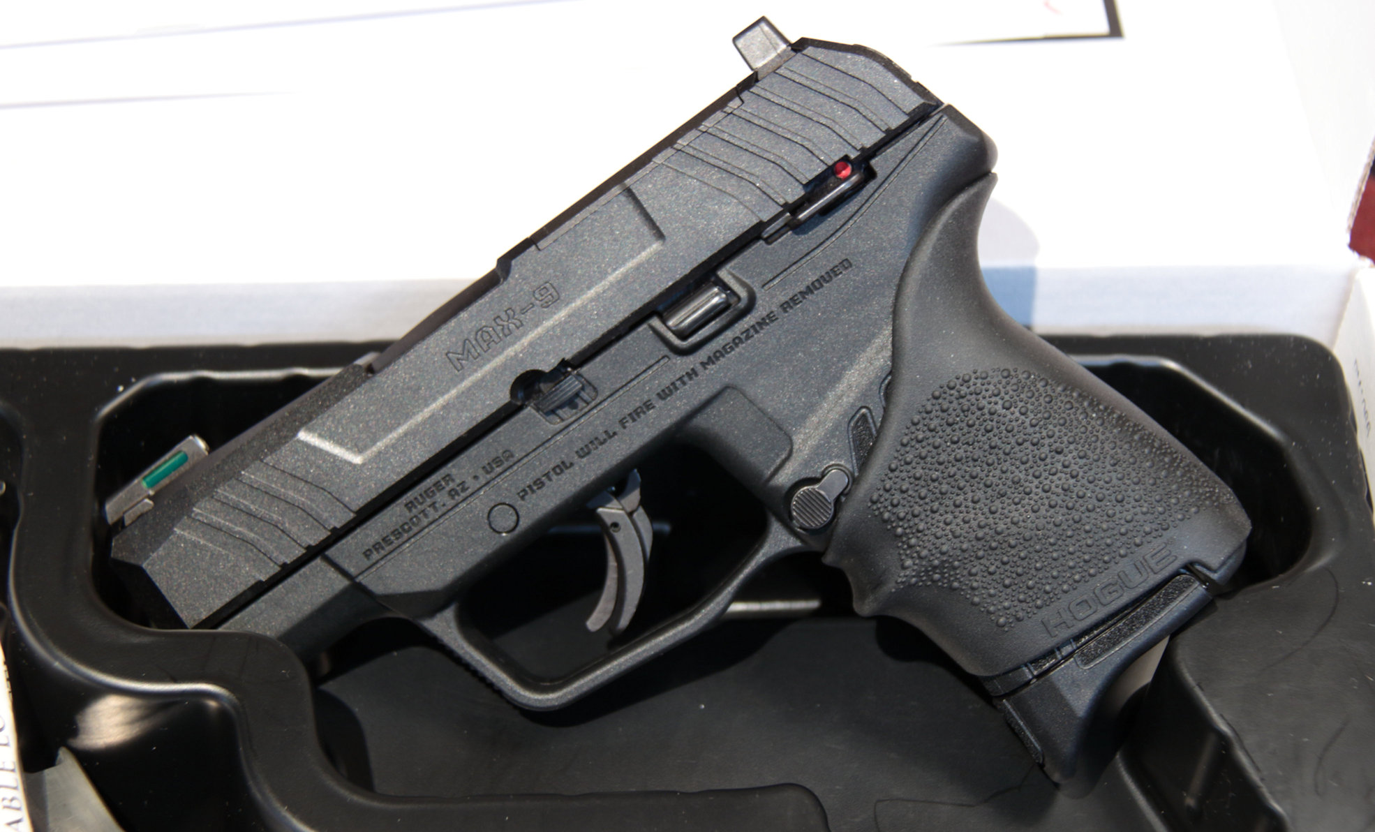 PISTOLA SEMIAUTOMATICA - MARCA RUGER - MODELLO MAX 9 - CALIBRO 9X19 750