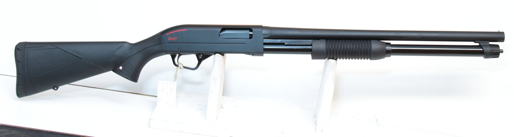 FUCILE A POMPA - MARCA WINCHESTER - MODELLO SXP DEFENDER - CALIBRO 12 Mag. 759