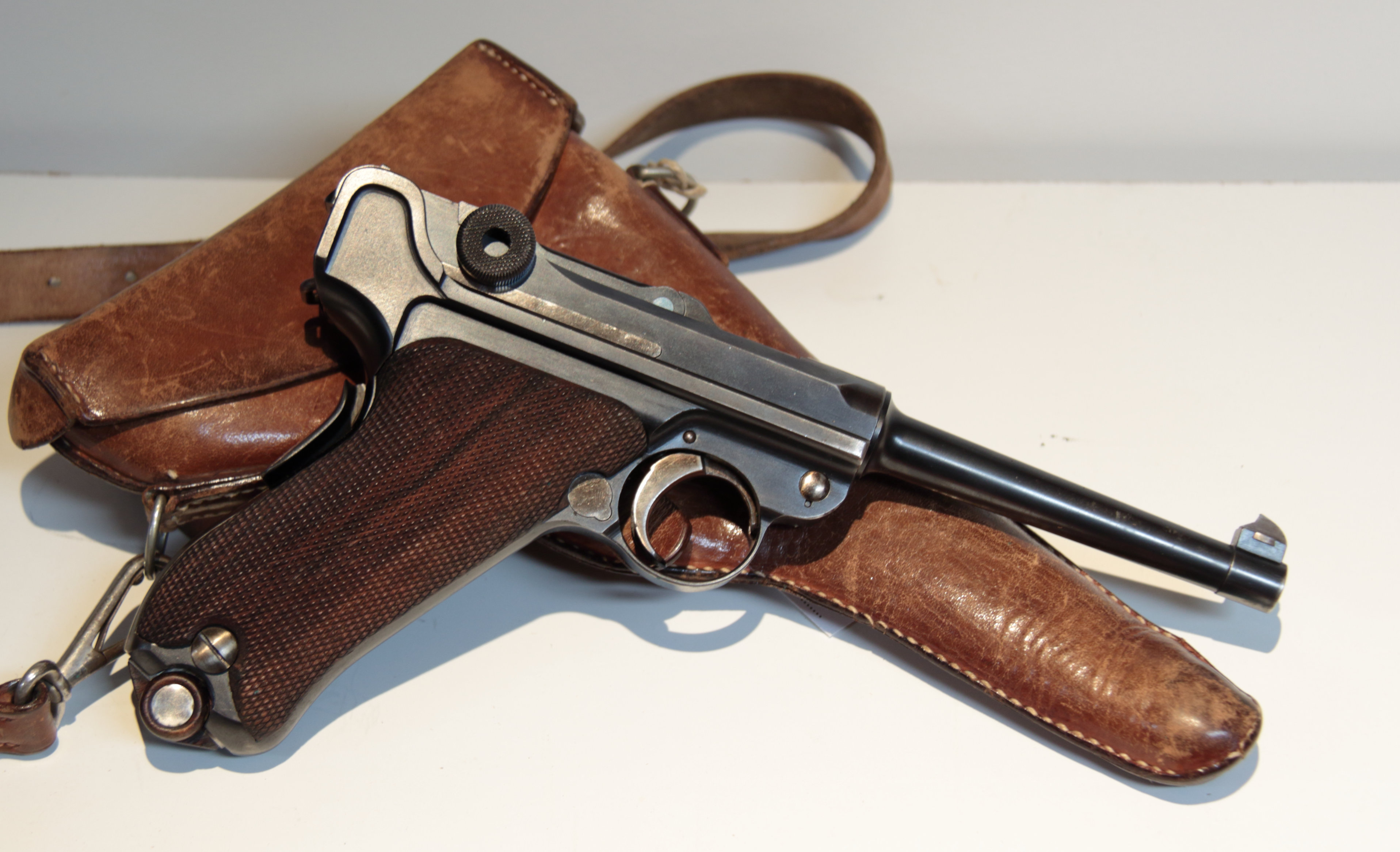 PISTOLA SEMIAUTOMATICA - MARCA DWM - MODELLO 1900/06 SVIZZERA - CALIBRO 7,65 PARABELLUM 871