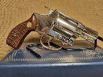 REVOLVER - MARCA SMITH & WESSON - MODELLO 36 NIK - CALIBRO 38 Special 1900