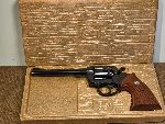 REVOLVER - MARCA COLT - MODELLO OFFICIAL POLICE - CALIBRO 38 SPL